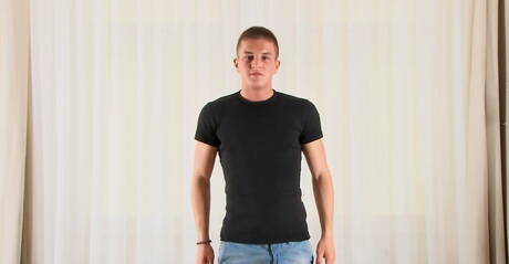 Der amerikanische harte Kerl Jesse Tobey wichst