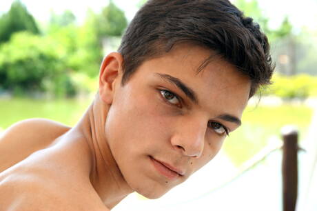 Belami Online: Hungarian young dude Nino Valens posing naked and showing his butt outside