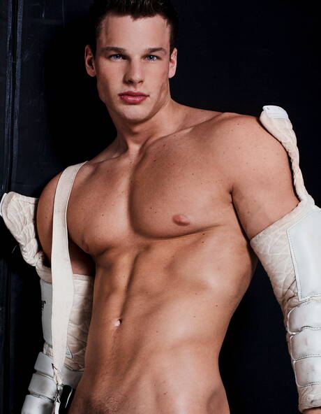 Czech hunk Ryan Kutcher undressing and showing hot butt