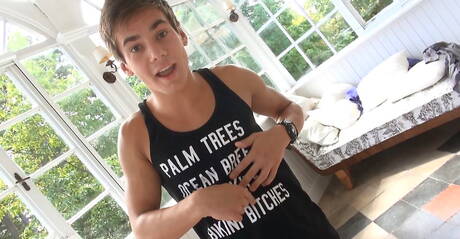 Young Helmut Huxley, Bastian Dufy and Kevin Warhol doing reality porn