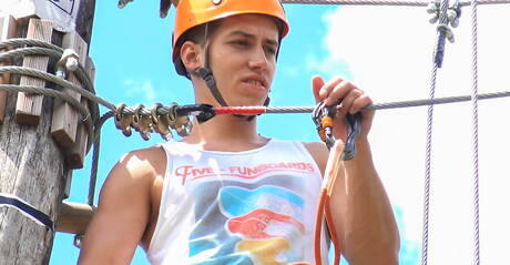 Young Helmut Huxley, Bastian Dufy and Kevin Warhol doing reality porn