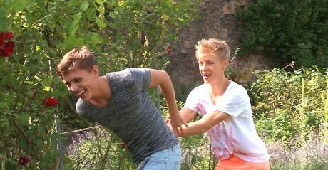 Czech stars young dude Sven Basquiat and twink Justin Saradon fuck ass after sucking outdoor