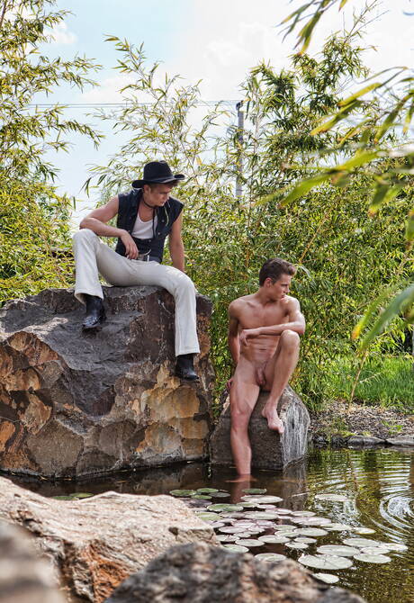 Hungarian young dude Tom Pollock undressing and showing hot butt in the pool