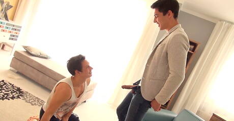 Two czech guys beefy Antony Lorca and hot twink Jeff Mirren drilling an ass with fisting