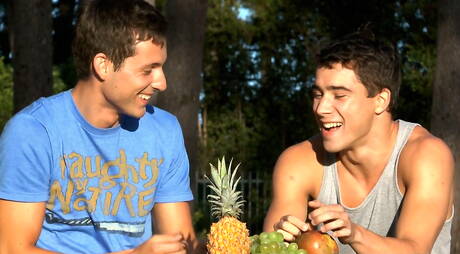 Hot czech guys hunky guy Gino Mosca and pretty boy Gaelan Binoche fuck ass after sucking cock outdoor