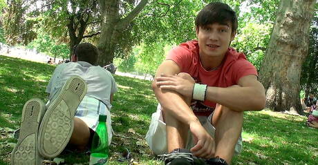 Die heißen Kumpels Dolph Lambert, Ariel Vanean und Jean-Daniel haben draußen einen heißen Dreier-Sex