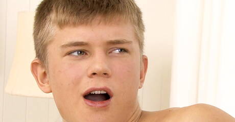 Russian hot twink Misha Akunin and czech muscular Billy Cotton drilling an ass