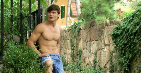 Nasty buddies Adam Archuleta, Dario Dolce and Billy Cotton have 3some anal sex outdoor