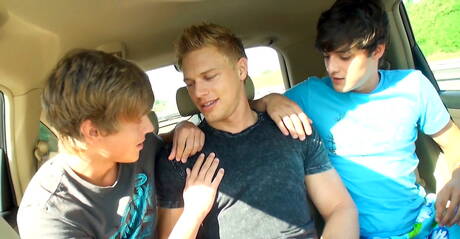 Kevin Warhol, Adam Archuleta et Andre Boleyn dans un trio intense