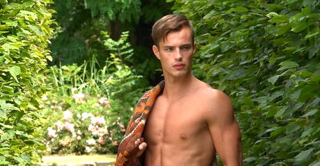 Belami Online: Sexy boys Hoyt Kogan, Torsten Ullman and Nils Tatum have threesome anal sex outside