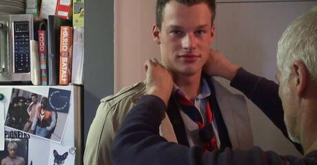 Czech beefcake Ryan Kutcher playing with dick