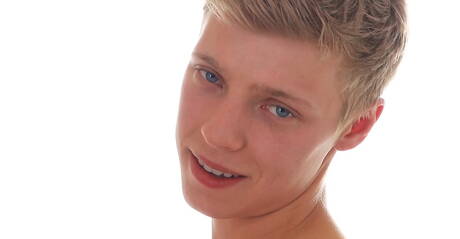 捷克年輕男孩斯文·巴斯奎特手淫