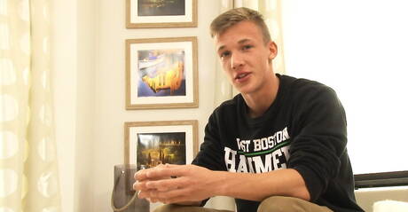 Tough guy Daan Jeffries playing with dick