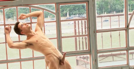 Two czech guys stud Gino Mosca and beefy Claude Sorel in handjob sex action