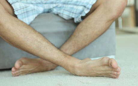 Russian tough guy Andrei Karenin jack off his dick