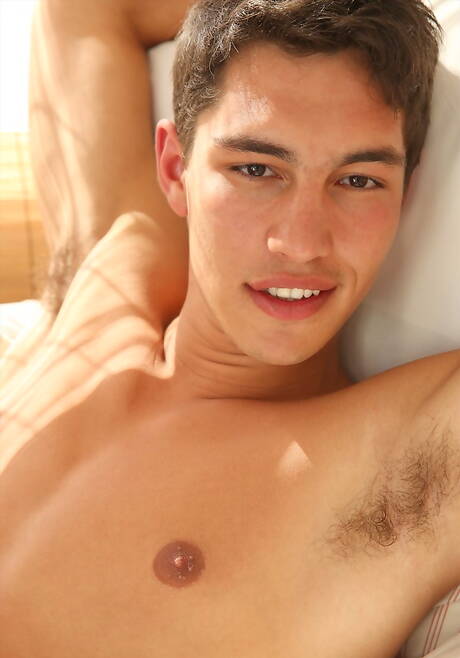 Czech husky guy Antony Lorca get naked and showing nice ass on the beach