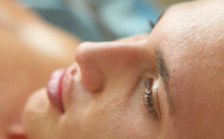 Bodybuilder Andas Varga posing naked and showing his butt