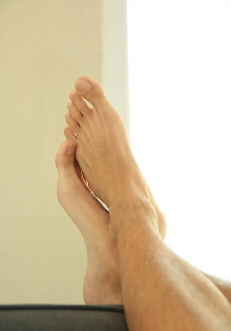 Czech hot twink Rafael Moretti shows a beautiful body