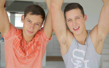 Czech pornstars twink Raf Koons and young dude Jeff Mirren in cock sucking scene outside