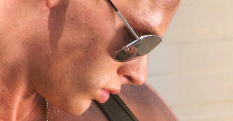 Czech well-built Ryan Kutcher jack off his cock outdoor