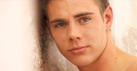 Tsjechische gespierde Peter Fleming heeft plezier