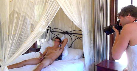 Latino well-built Austin Merrick wanking in shower