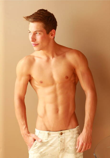 Hungarian superstud Jim Kerouac posing nude and showing tight butt