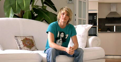 Well-built Simon jerk off his cock