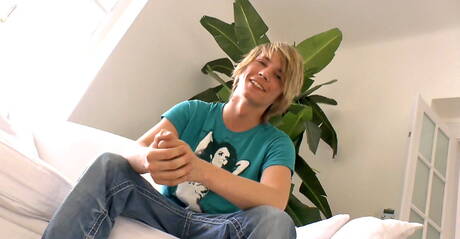 Well-built Simon jerk off his cock