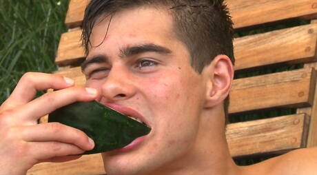 Czech superstud Rocco Alfieri jerk off outdoor