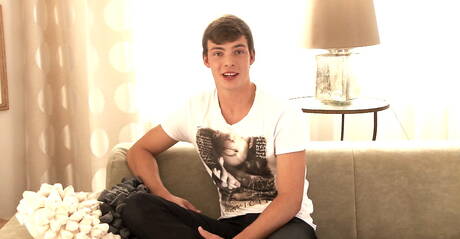 Tough guy Michel Armand jerk off his cock in shower