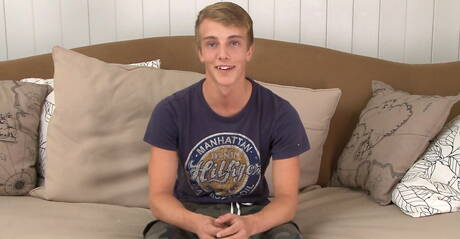 Der starke Mann Thom Jacobs wichst