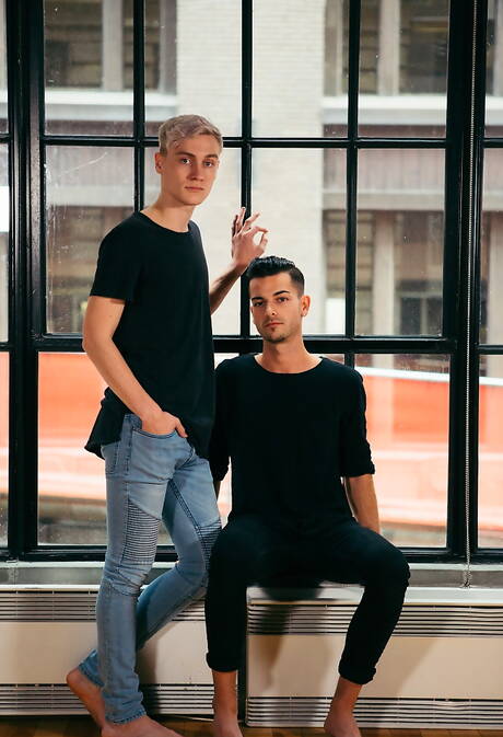 Amerykańska wydra Cory Kane i młody Luca Beckham uprawiali ze sobą seks