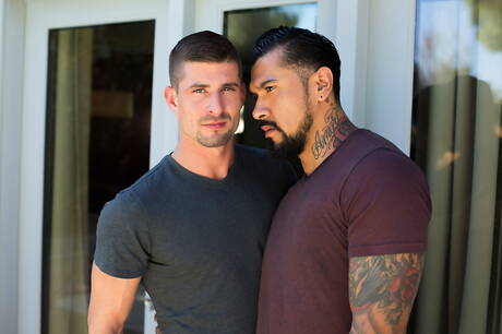 Sexy americans, stud Boomer Banks and hunky guy Sean Maygers in hot homosexual action outdoor