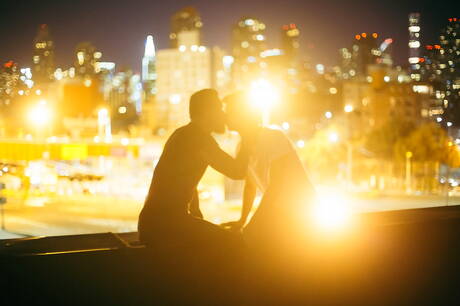 Famous americans, well-built Boomer Banks and stud Michael Delray in hot interracial ass bang outdoor