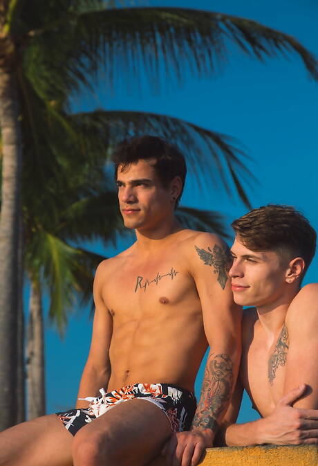 Hot american boys stud Levi Karter and husky guy Troy Accola in hot anal sex on beach