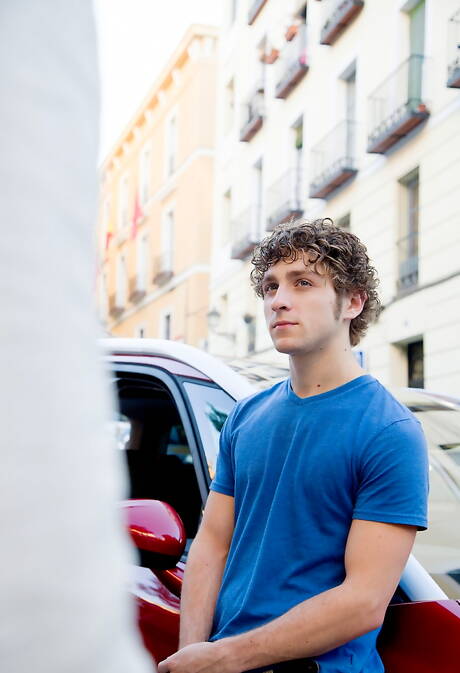 Due ragazzi americani, il ben fatto Calvin Banks e il lontre Colby Keller, in una bollente azione omosessuale all