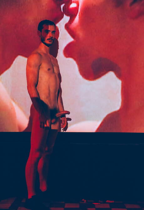 Arad WinWin, Dato, Levi, Valentin en una caliente explosión interracial