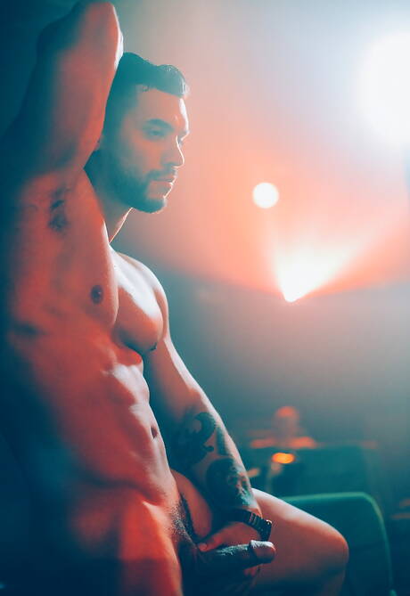 Arad WinWin, Dato, Levi, Valentin en una caliente explosión interracial