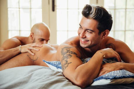 Nice american buddies hunk Ricky Roman and beefcake Sean Zevran have anal sex