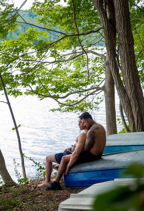 Famous americans, beefcake Alex Mecum and husky guy Boomer Banks in hard anal sex at pool