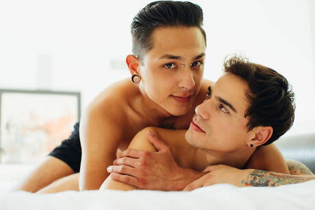 Hot american dudes beefy Levi Karter and beautiful boy Mateo Vice in hot homosexual scene