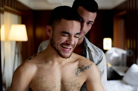 性感的美國男孩，粗壯的Beaux Banks和毛茸茸的帥哥Cory Kane互相撞擊