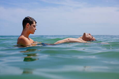 Cocky Boys: American stars well-built Levi Karter and young boy Ben Masters have a good sex in the pool