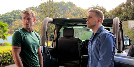 Cocky Boys: Los chicos desvergonzados Justin Matthews, Carter Woods y Steve Rickz en un trío al aire libre