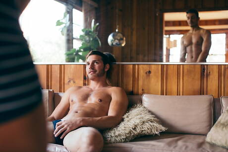 美國帥哥Brandon Cody和加拿大硬漢Carter Dane在戶外享受激情性愛