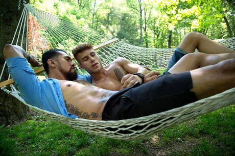 Spanish tough guy Allen King and american muscular Boomer Banks fuck ass after blowjob outside