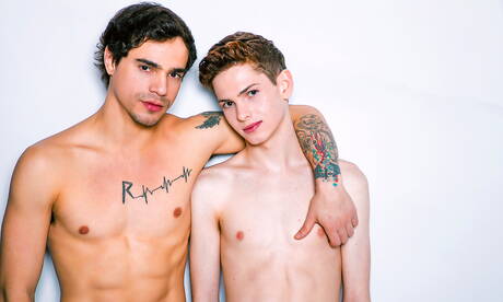 Sexy americans, husky guy Levi Karter and twink Riley Finch fuck ass after sucking cock