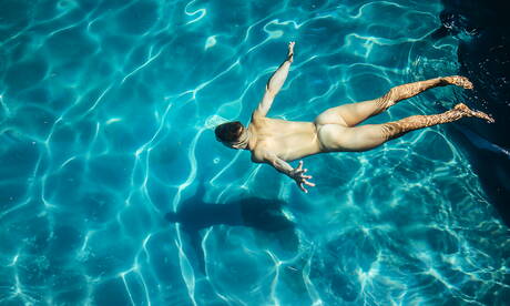 美國帥哥Austin Avery和帥哥Troy Accola在泳池邊激情