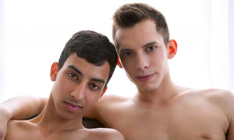 Der attraktive Dominic Couture und der Muskelprotz Lukas Jensen haben heißen Analsex